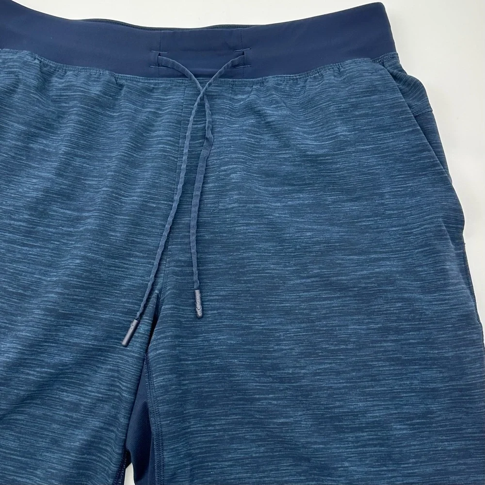 Lululemon‎ T.H.E. Short Linerless 9